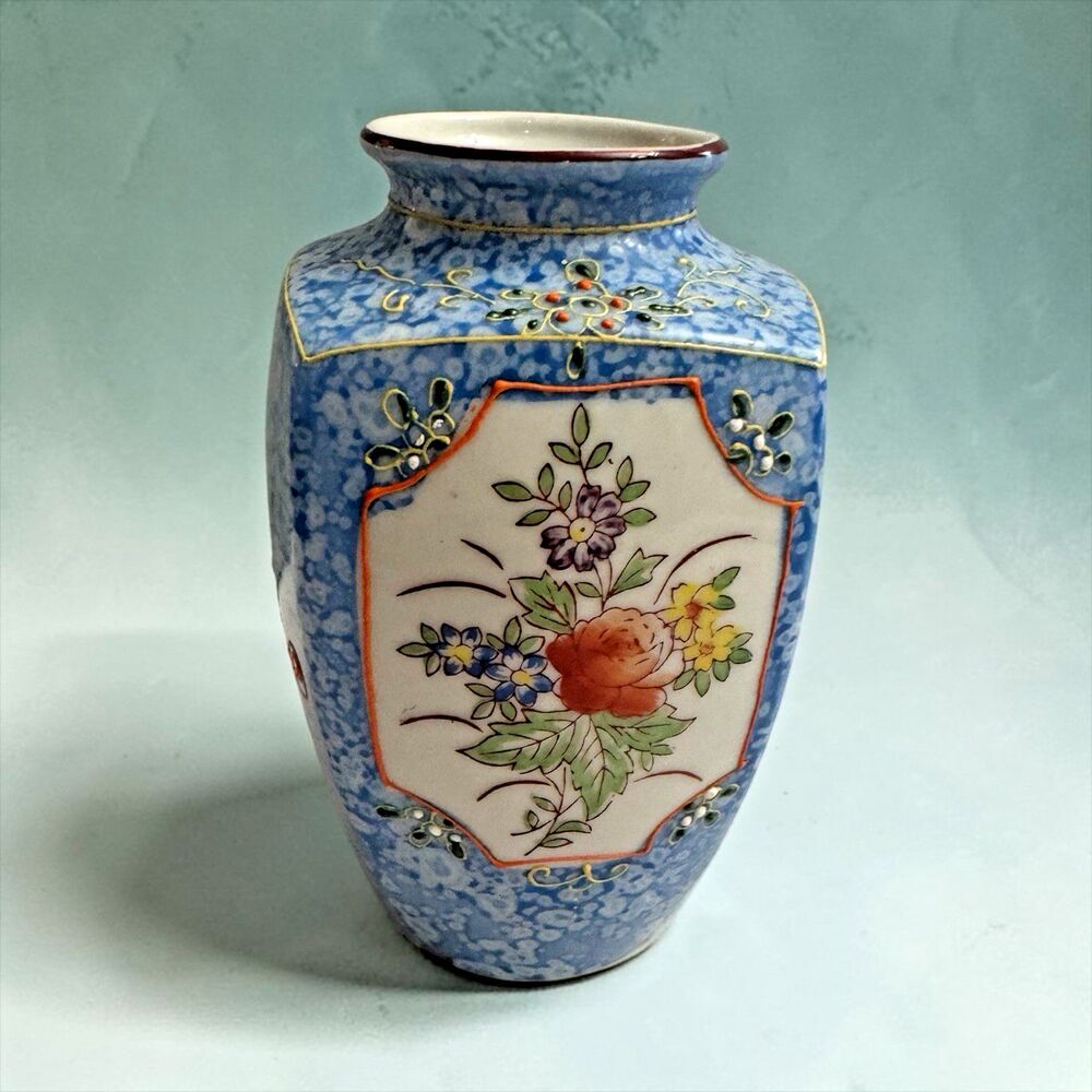 Vintage Made in Japan Porcelain Vase Blue Floral Hand Painted Gold 5" Asian